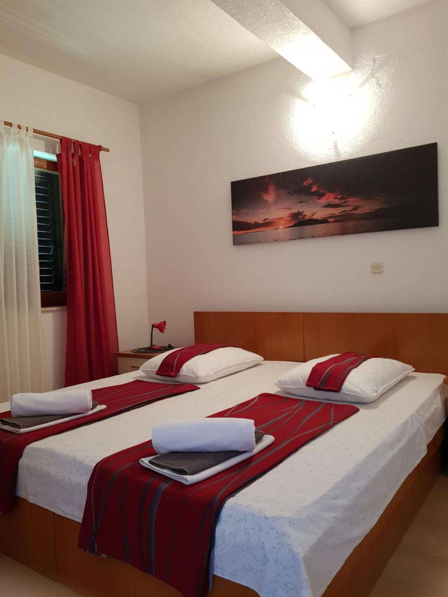 Apartmani Laguna Gradac  Esterno foto